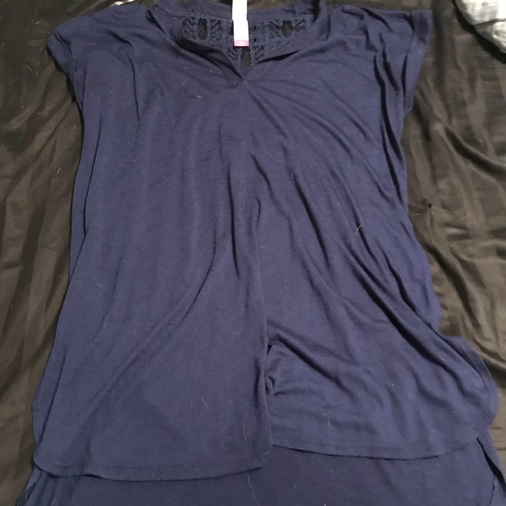 Lacey back top
